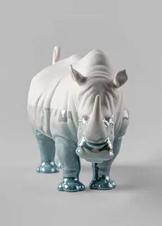 Фото Статуэтка Носорог в воде Lladro  1009739