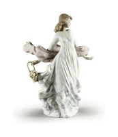 Фото Статуэтка Торжество весны Lladro  1005898
