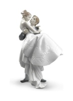 Фото Статуэтка Самый счастливый день Lladro  01008029