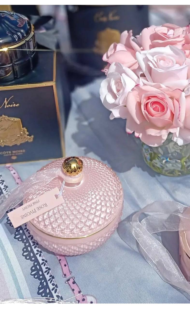 Фото Свеча ароматическая PINK ROUND ART DECO COTE NOIRE  GML30002